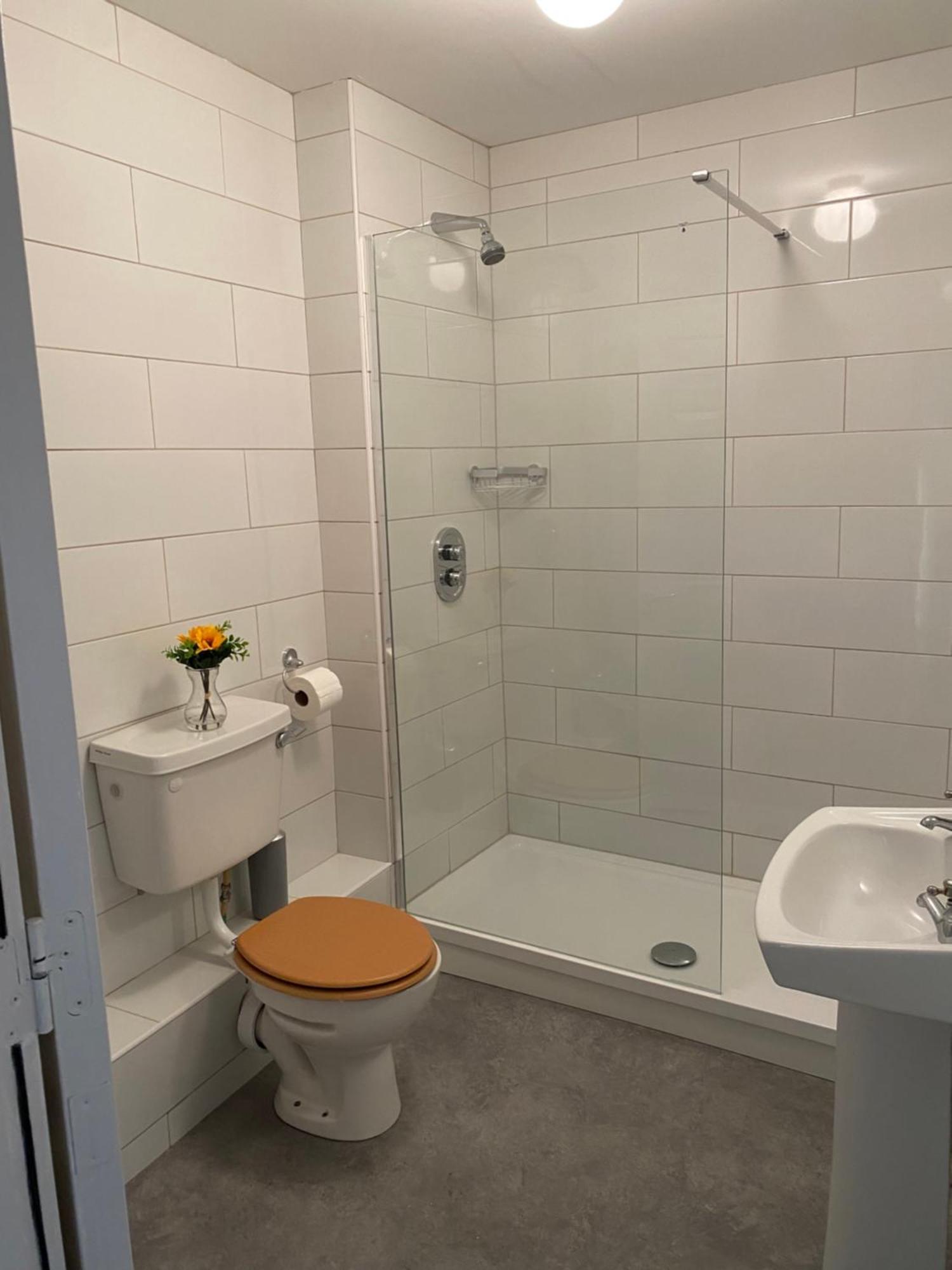 Apartment 2 @ Clifden Bay Apartments Екстериор снимка